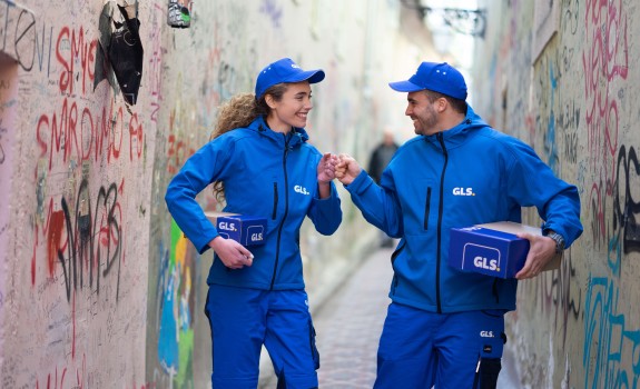 GLS teamwork delivery