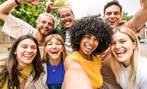 Happy people represent the “We put people first” GLS value